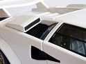 1:18 Auto Art Lamborghini Countach 5000S 1982 Blanco. Subida por Ricardo